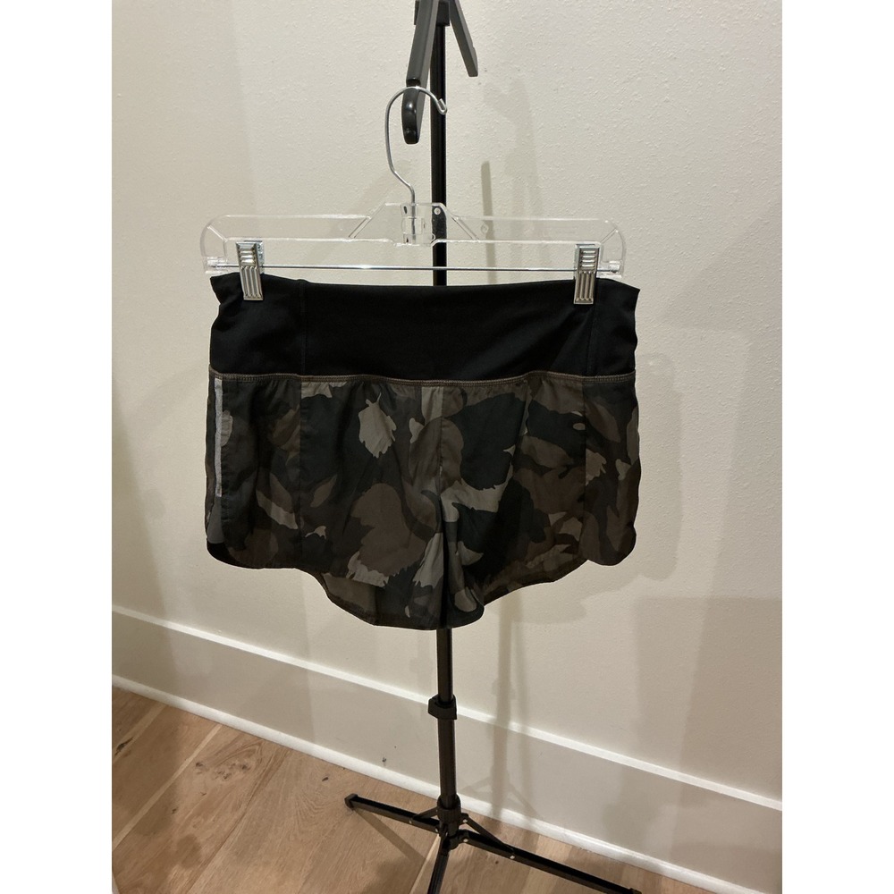 Athleta Womens Camo Running Shorts Black Green Camouflage Size S Athletic Gym